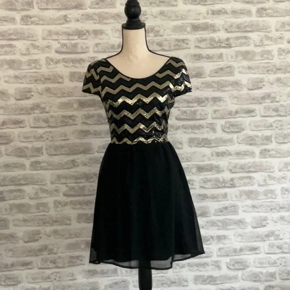 rue 21 party dresses Rue 21 black & gold sequenced dress, size S